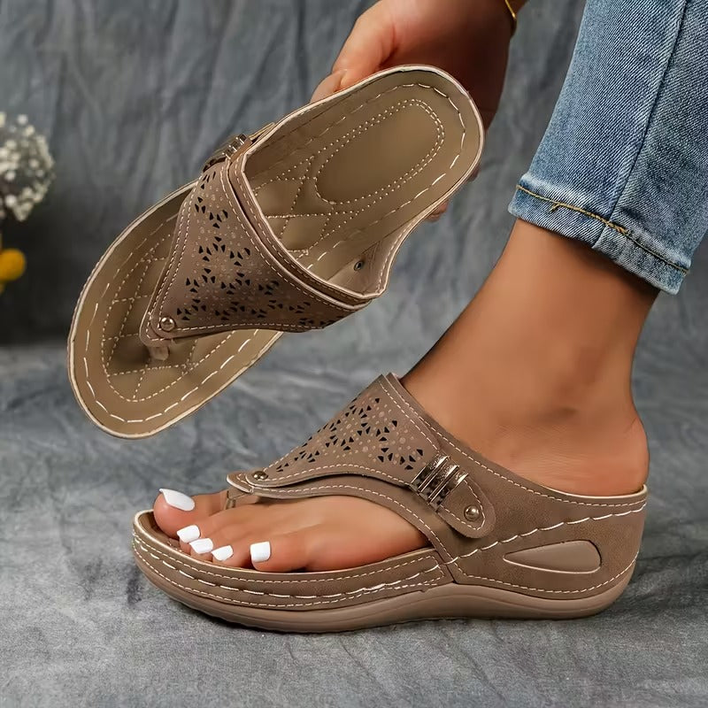 Maja - Anatomske sandale s platformom