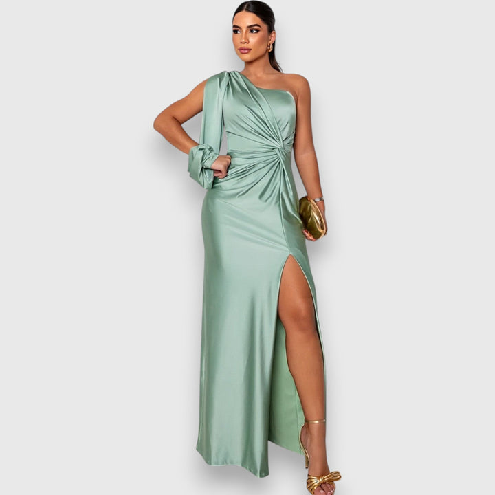 Vera – Elegantna i Moderna Haljina za Svaku Priliku